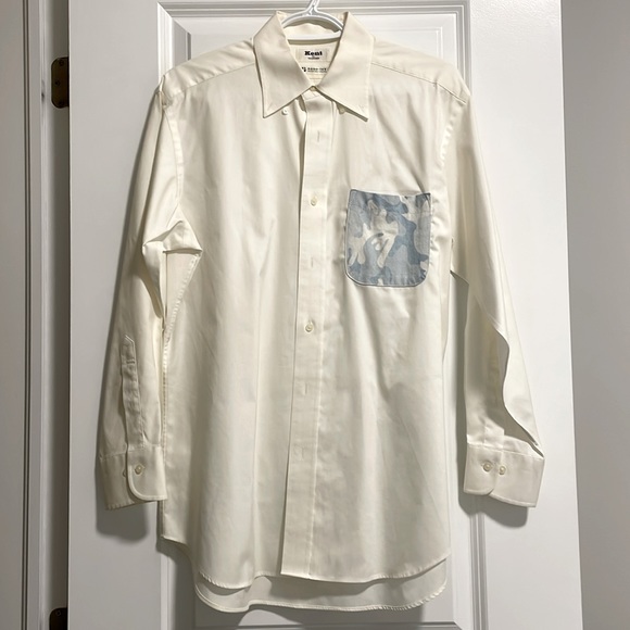 Boyfriend Shirt with Camouflage Blue Pocket - Picture 1 of 3